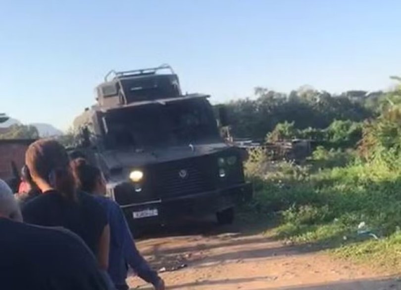 Operao da PM deixa seis mortos na Zona Oeste do RJ