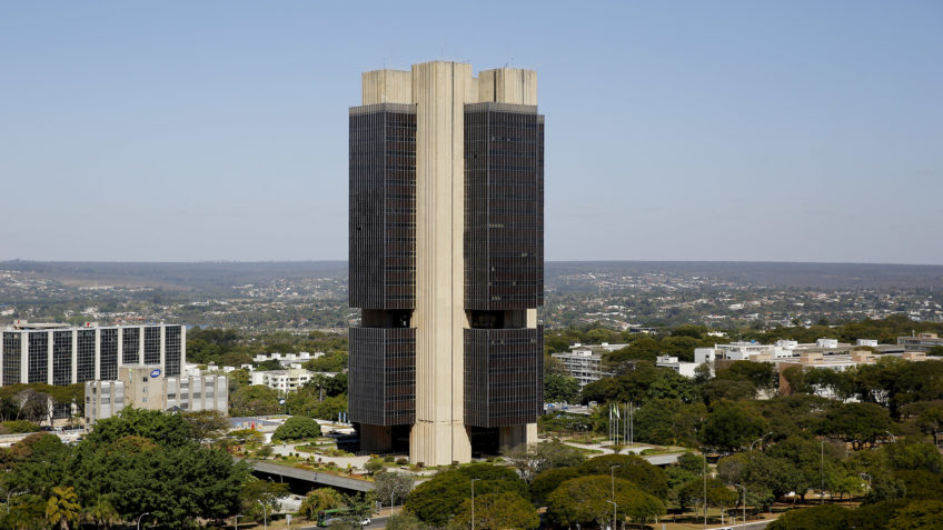 Falta de orçamento atrasou 65% dos projetos no BC em 2023