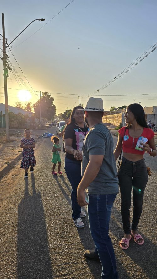 Professor Alikson Reis realiza arrastão nos bairros Ipiranga e Dom Bosco com apoiadores