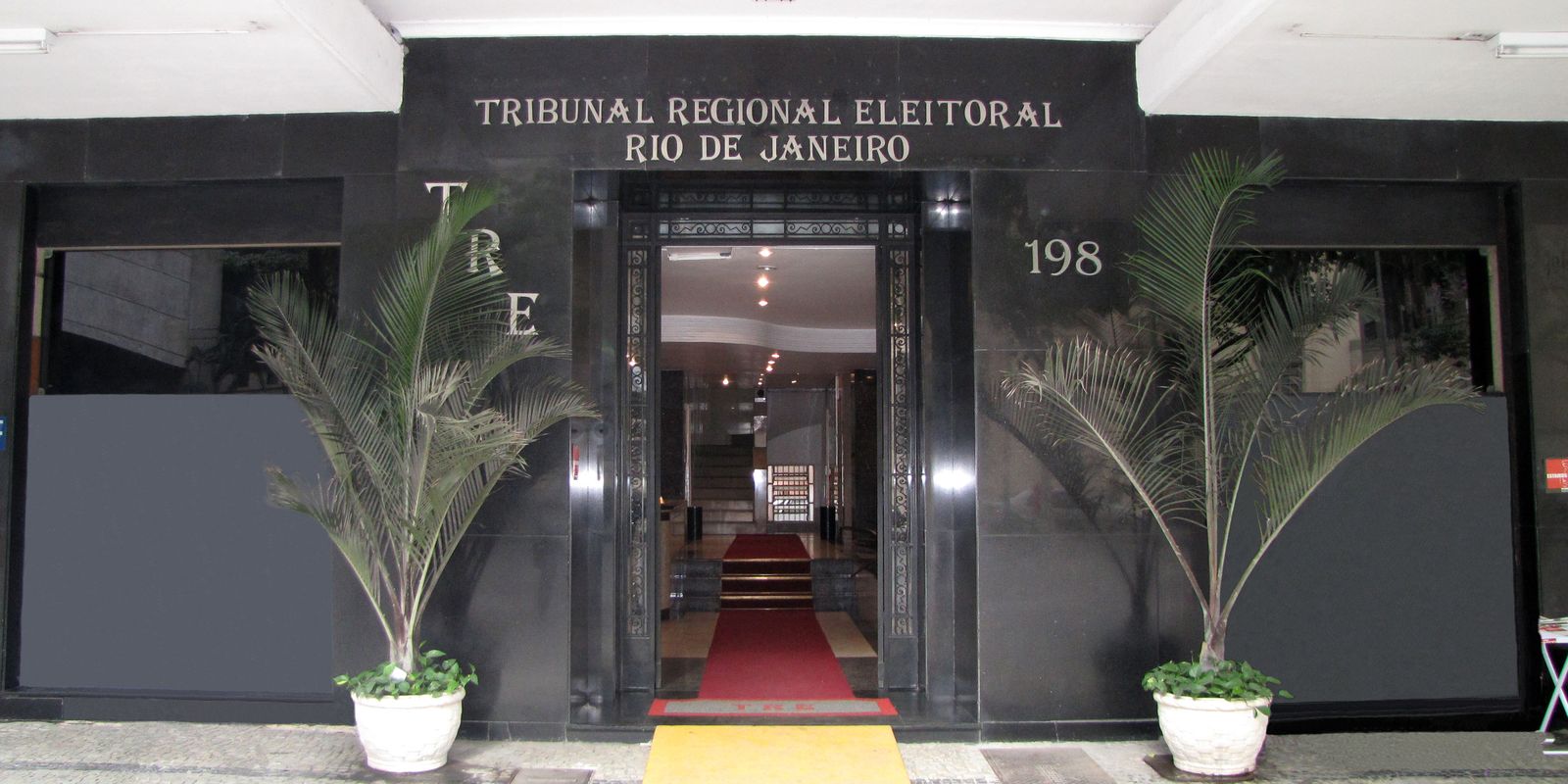 Infiltração de criminosos na política ameaça segurança eleitoral