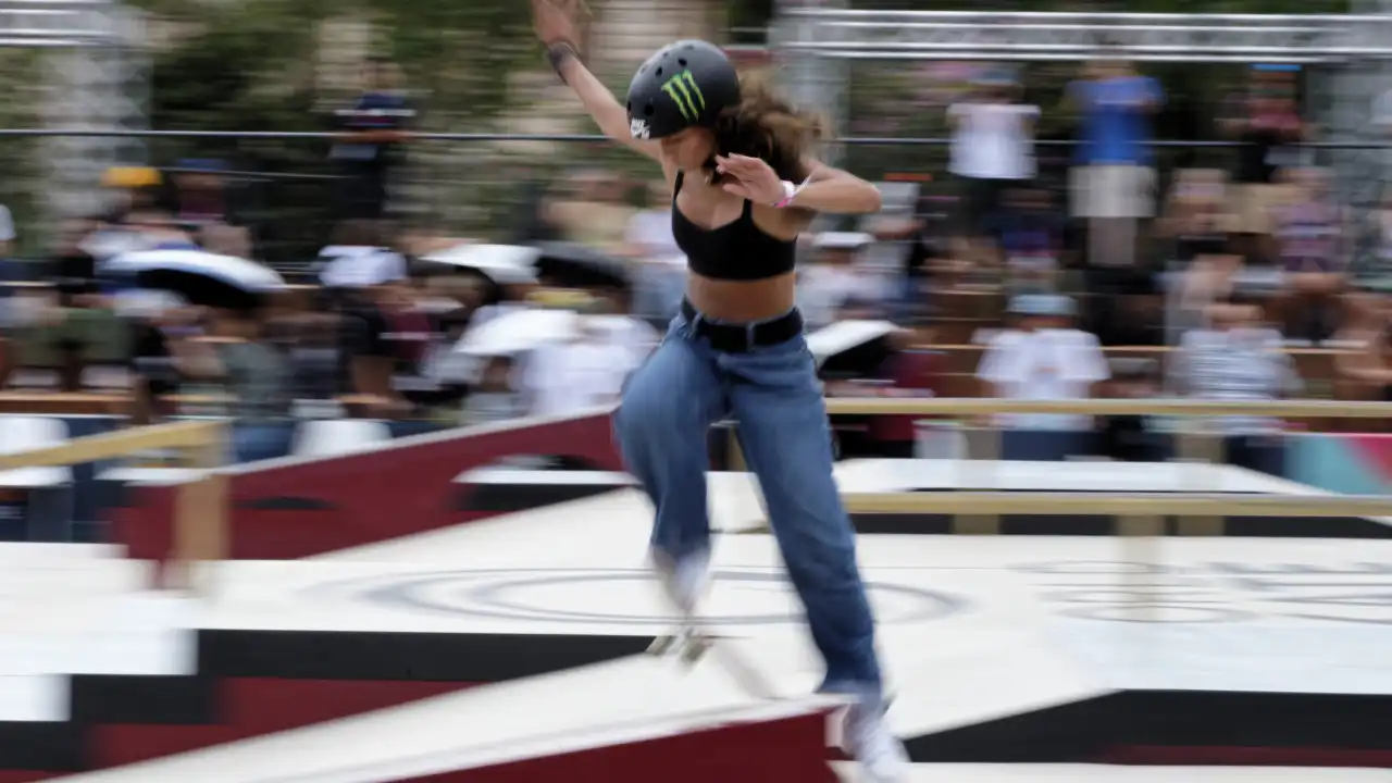 Rayssa Leal conquista o tetracampeonato do skate street no STU Rio