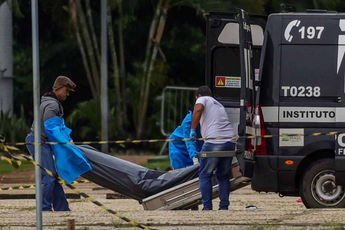 Investigação mira celulares, trajeto e conexões com outros extremistas