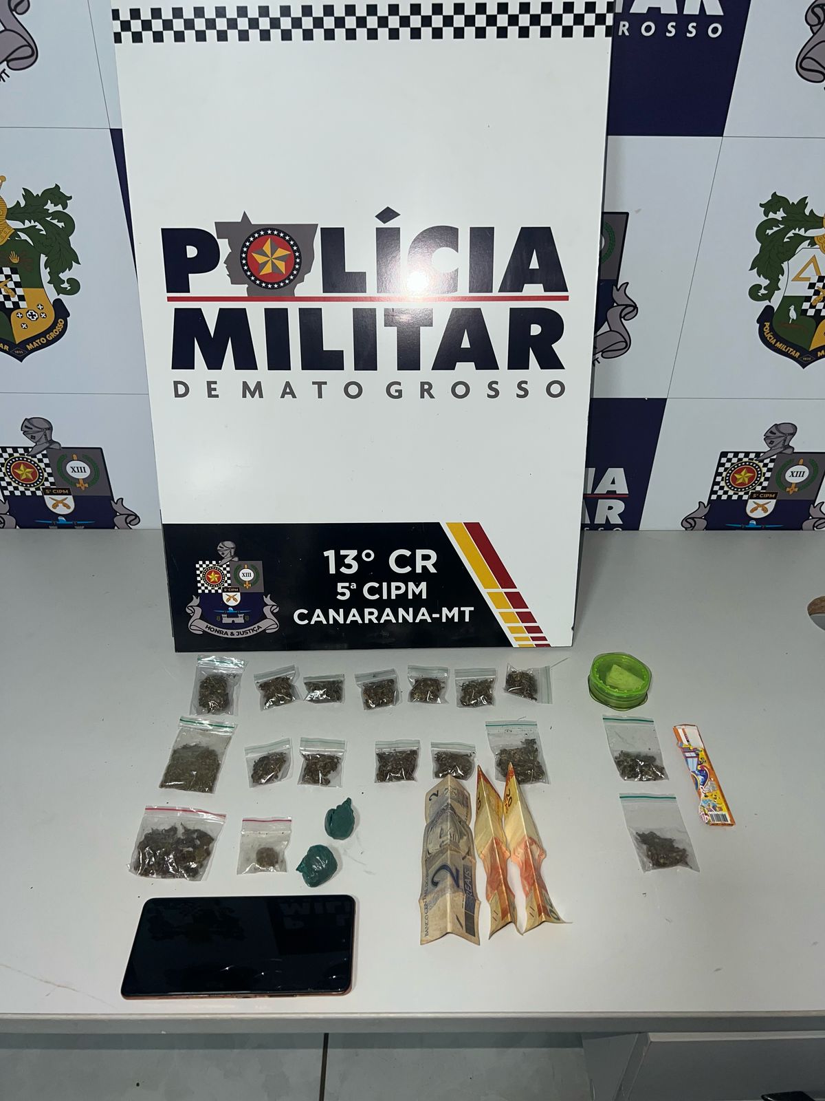 PM prende suspeitos por tráfico de entorpecentes em Canarana