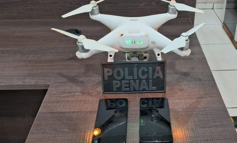 Polícia penal abate drone que sobrevoava penitenciária e apreende celulares