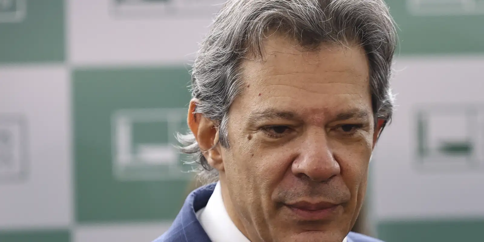 Ordem é negociar e não retaliar, diz Haddad sobre tarifas dos EUA